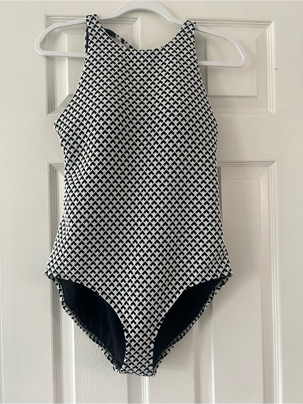 NWT Calia Women’s High Neck Open Back Swimsuit Pure Ebony Jacquard size 10
